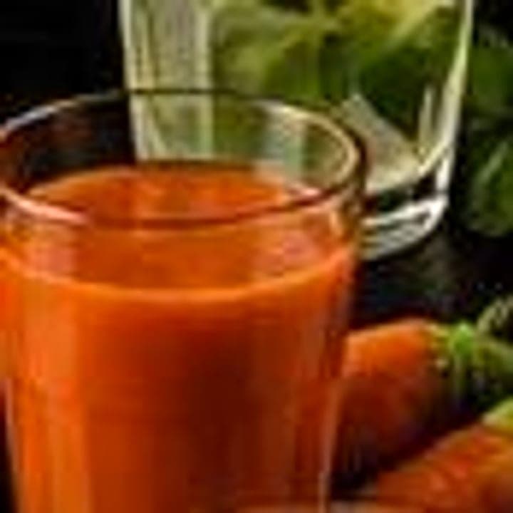 عصير جزر طازج
